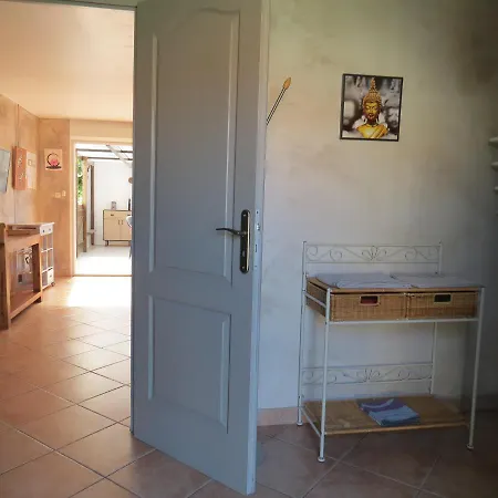 La Picholine Bed & Breakfast *